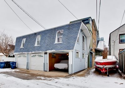 apartment with garage